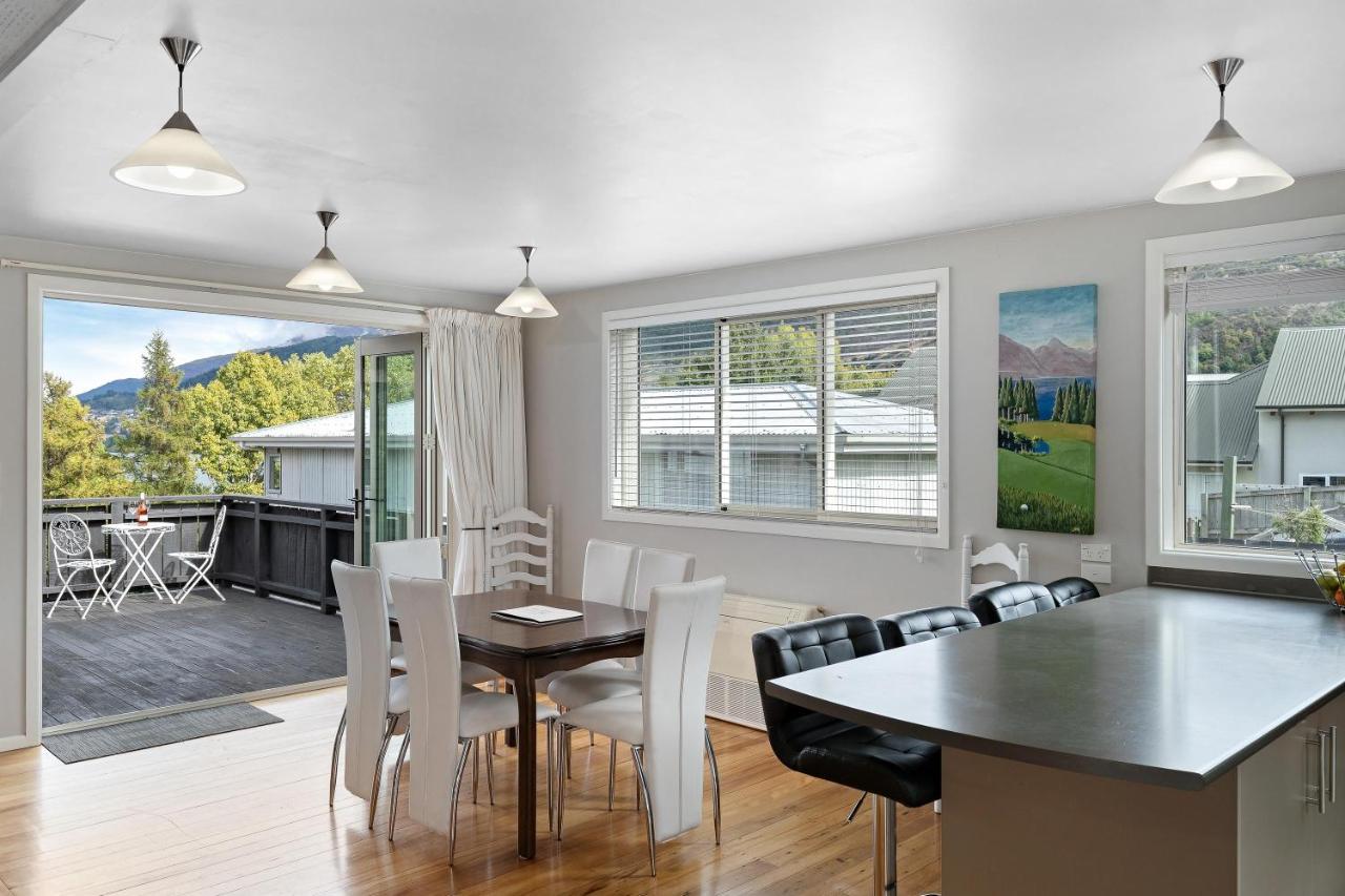 Lake And Mountain View Living Queenstown Extérieur photo